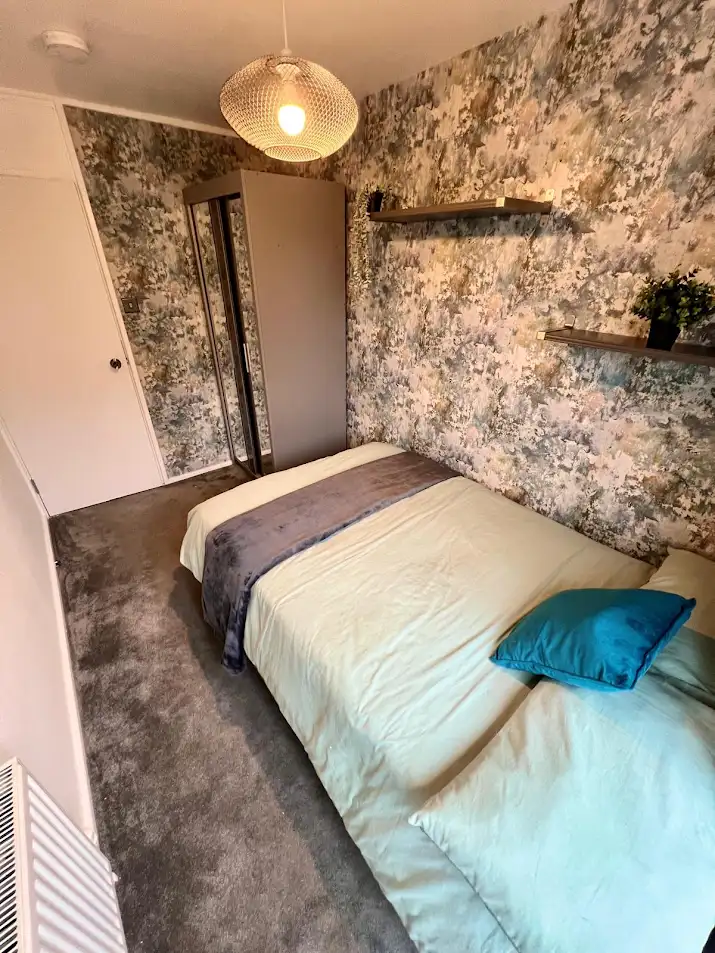 Double room near Crossharbour